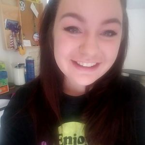 Meet your Posher, Maegan